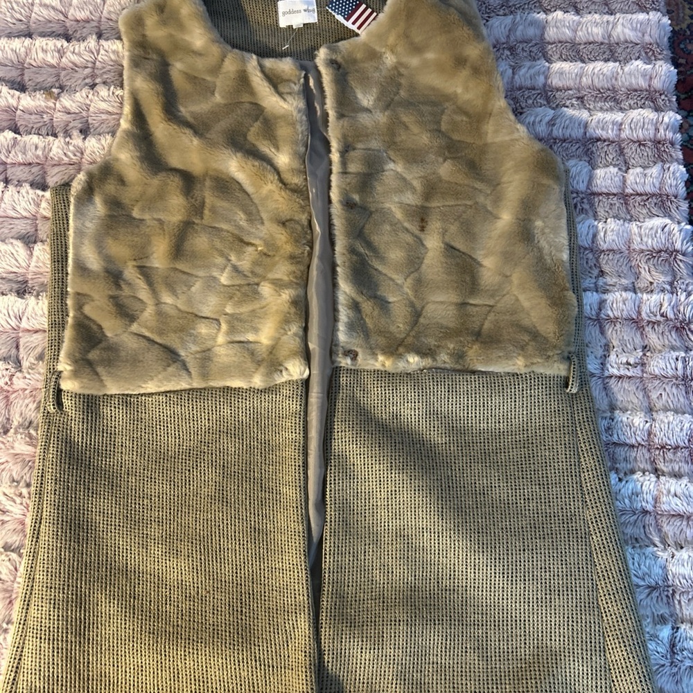 Goddess Wing Woman Vest
Size Large